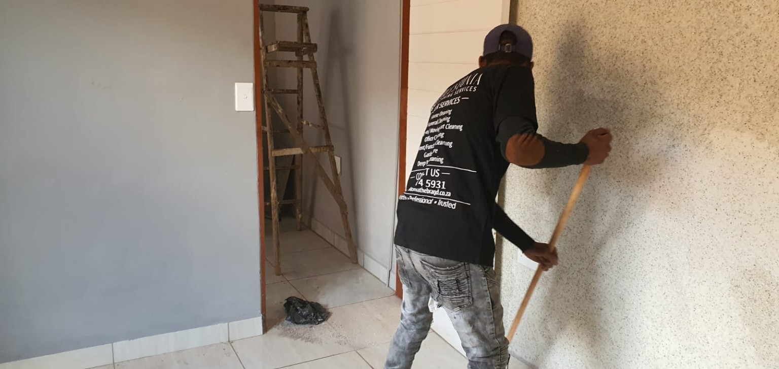 Deep cleaning service